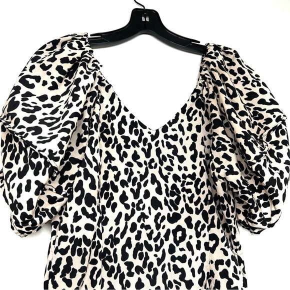 Nic & Jo Leopard Animal Print Puff Sleeve Button Down Dress - Picture 8 of 8